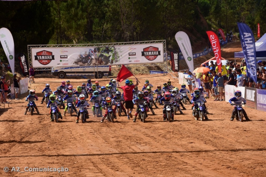 Trof&eacute;u Yamaha com jornada animada em Rio Maior