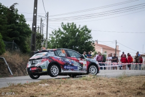 Jo&atilde;o Rodrigues e Bruno Carvalho vencem Peugeot CUP em Lisboa