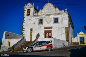 Primeiro p&oacute;dio do Lancia Ypsilon em Lisboa, carregado de emo&ccedil;&atilde;o