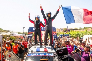 Sardinia spoils go to Ogier as WRC title race intensifies