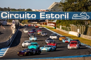 Tom Canning venceu a Historic Endurance no Estoril