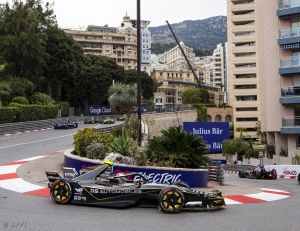 Max Günther no Top10 da Race1 no Monaco E-Prix