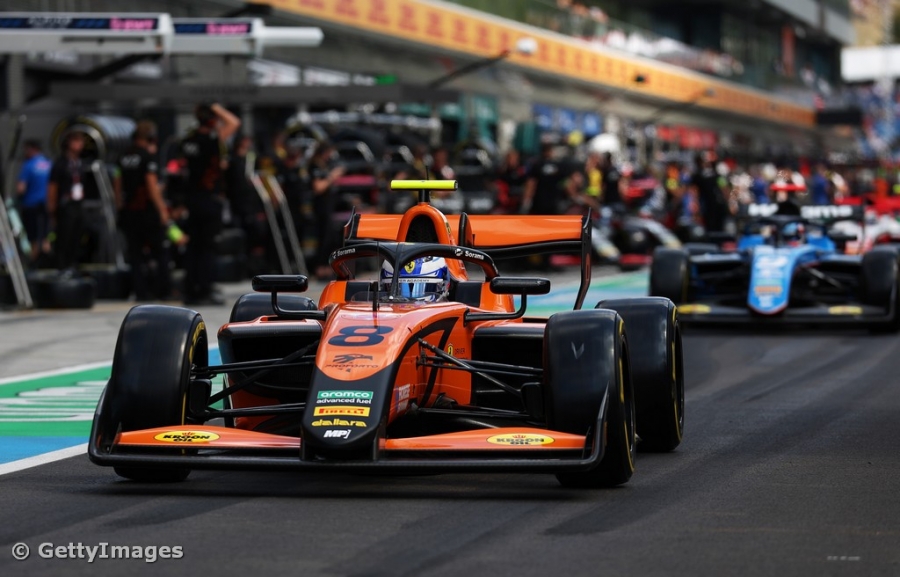 Taponen stuns to take F3 pole in Budapes