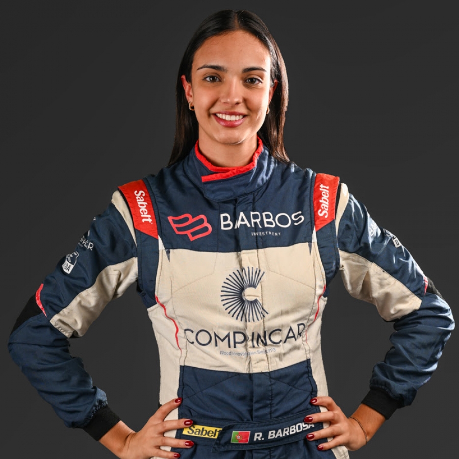 Rafaela Barbosa ruma a Ma&ccedil;&atilde;o