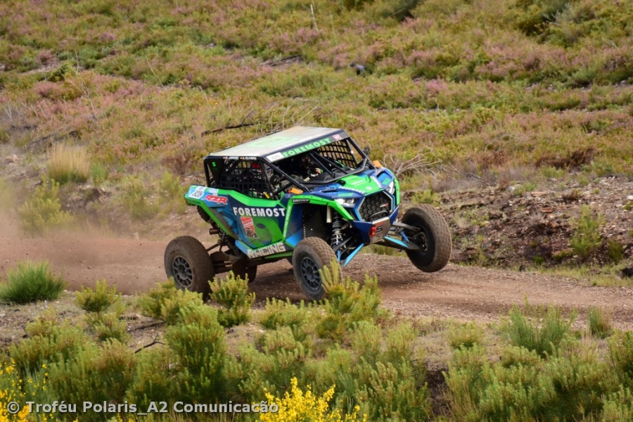 Afonso Oliveira vence Trof&eacute;u Polaris RZR 2026 na Baja TT Norte