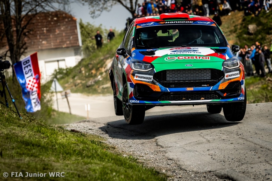 T&uuml;rkkan resists Carlberg&rsquo;s charge to lead Junior WRC into final day