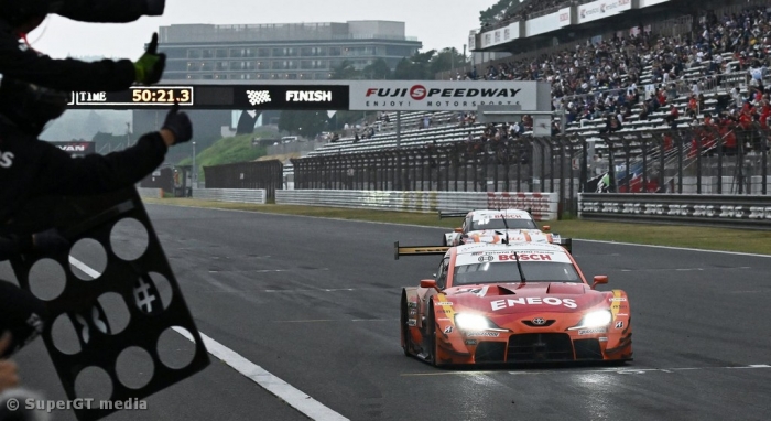 Eneos X Prime GR Supra holds off the champions to take win!