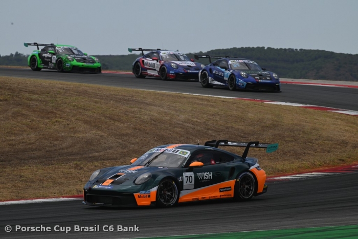 Lucas Salles garante vit&oacute;ria na Porsche Cup Brasil