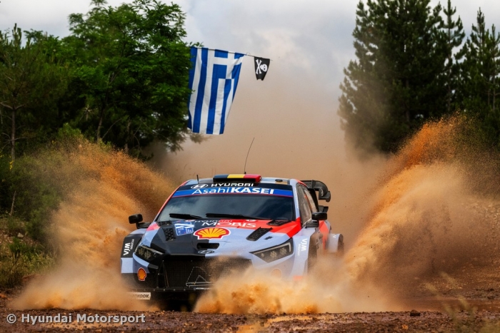 Thierry Neuville and Martijn Wydaeghe finish second in Greece