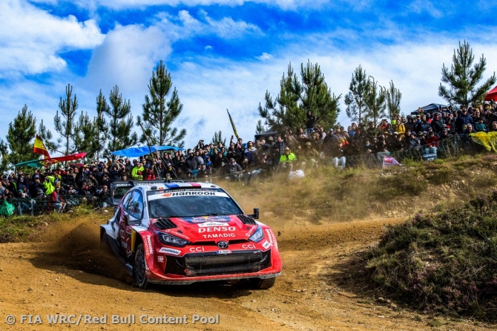 Ogier leads Neuville after dramatic Portugal Friday