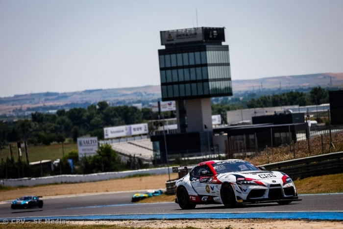SuperCars - Ascendente das equipas da Toyota