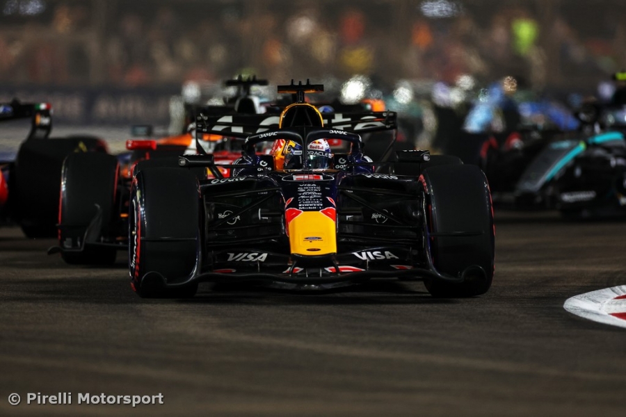 Max Verstappen rules in Singapore