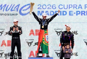 Da Costa heads Jaguar TCS Racing ONE-TWO in breathless Madrid E-prix