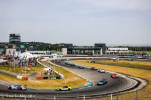 Racar Motorsport vence duelo com BMW España Motorsport