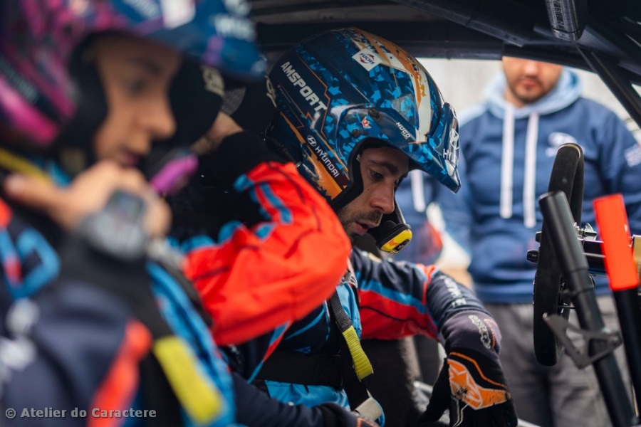 Hugo Lopes abre o Rally de Portugal