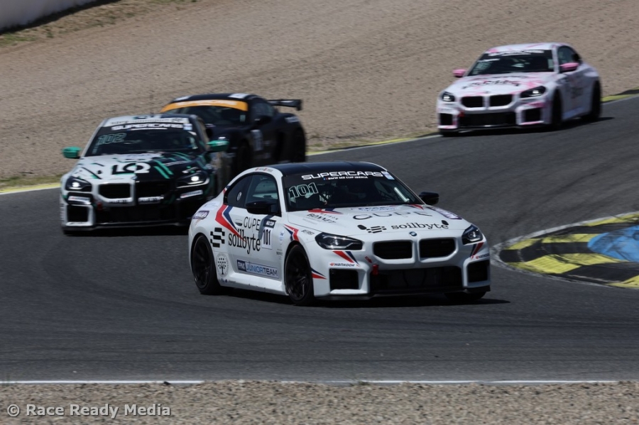 BMW M2 Cup Iberia arrancou em Jarama