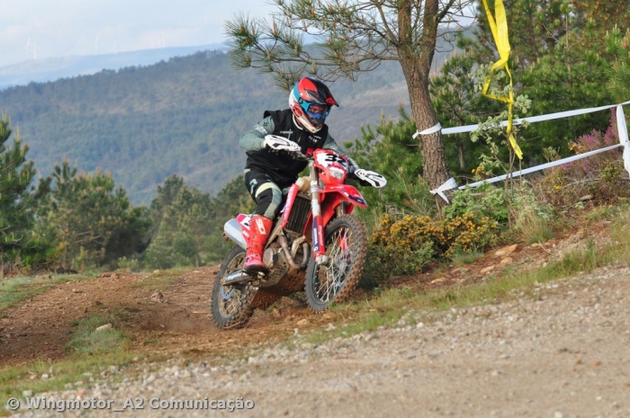 Wingmotor Honda no p&oacute;dio da Baja TT Norte de Portugal