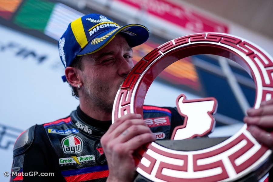Bezzecchi beats Fernandez in Mandalika