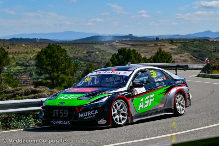 Daniel Teixeira dominou os Turismos em Mur&ccedil;a