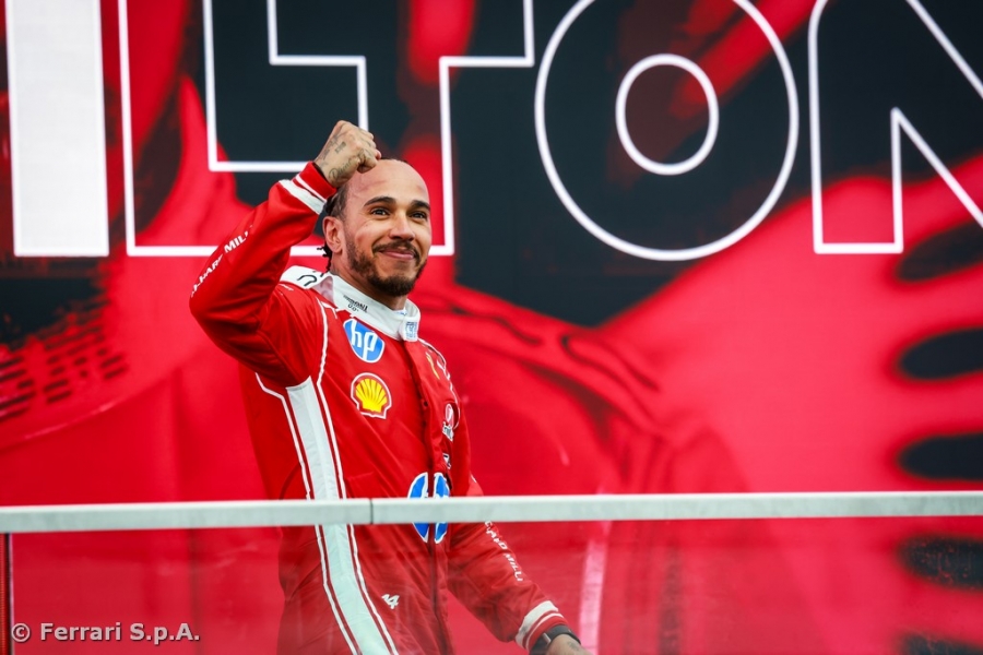 Lewis back on the podium