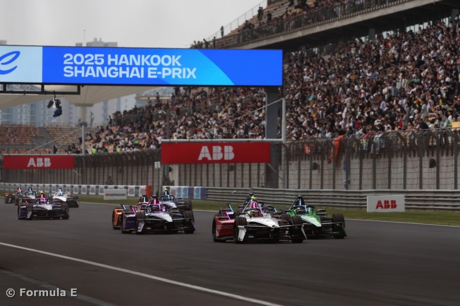 Formula E World Championship Asian leg continues at Shanghai