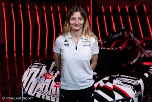 Doriane Pin joins Team Peugeot as Development Driver